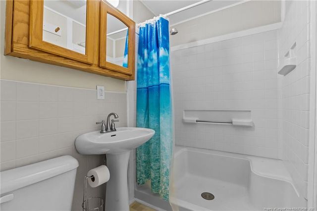 1308 Pine Knoll Drive, Spring Lake, NC 28390