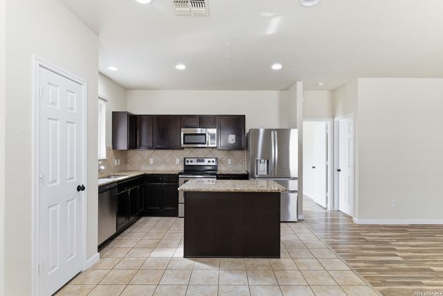 7618 Paraiso, Boerne, TX 78015