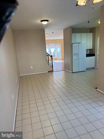 45778 PALACE TER, Sterling, VA 20166