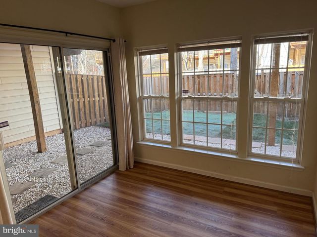 45778 PALACE TER, Sterling, VA 20166