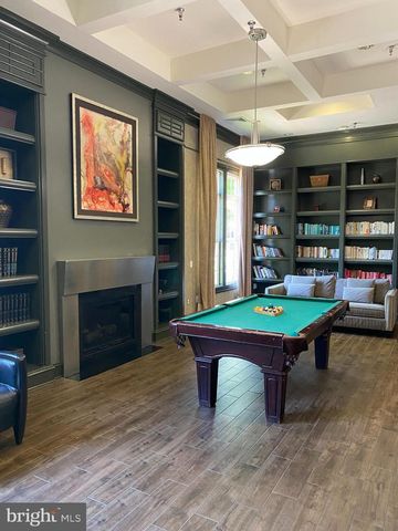 45778 PALACE TER, Sterling, VA 20166