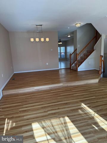 45778 PALACE TER, Sterling, VA 20166