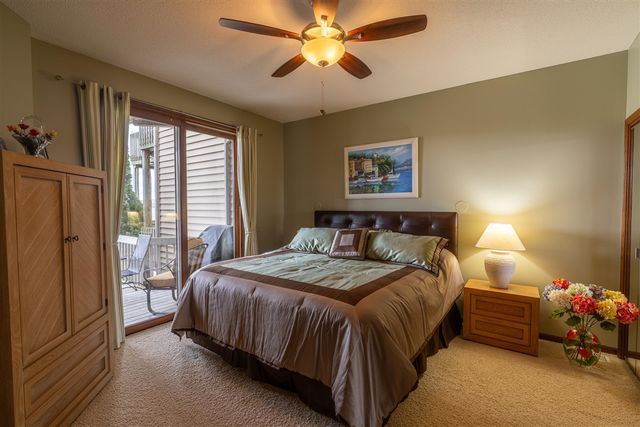 1659 E Harbour Towne Circle, Muskegon, MI 49441