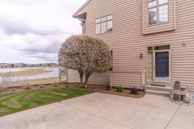 1659 E Harbour Towne Circle, Muskegon, MI 49441