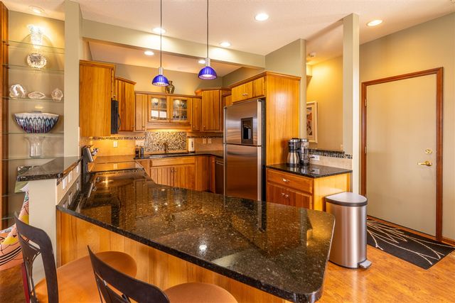 1659 E Harbour Towne Circle, Muskegon, MI 49441
