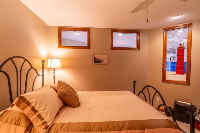 1659 E Harbour Towne Circle, Muskegon, MI 49441
