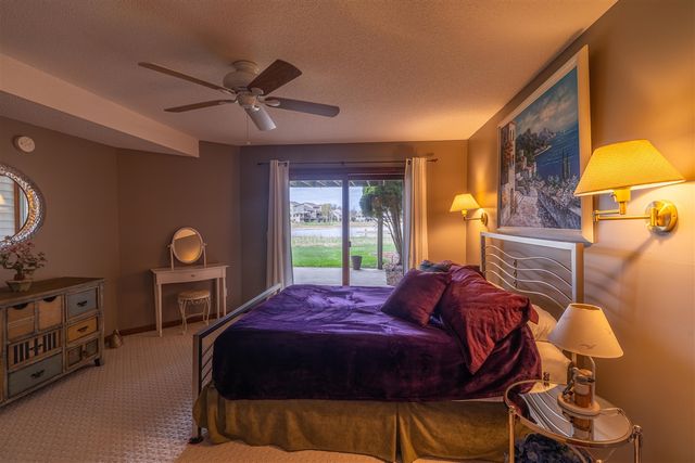 1659 E Harbour Towne Circle, Muskegon, MI 49441