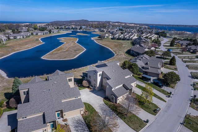 1659 E Harbour Towne Circle, Muskegon, MI 49441