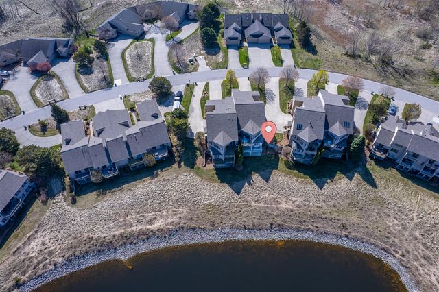 1659 E Harbour Towne Circle, Muskegon, MI 49441