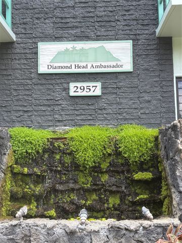 2957 Kalakaua Avenue 211, Honolulu, HI 96815