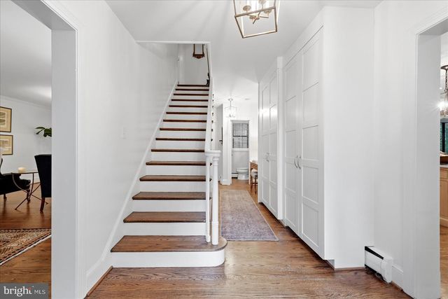 710 LIVE OAK DR, Mclean, VA 22101