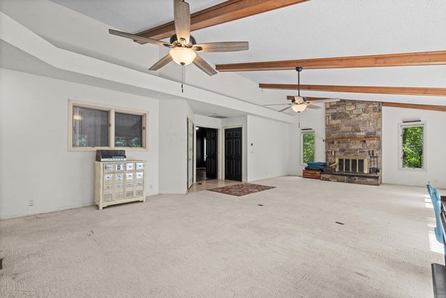 4 Quisto Circle, Hot Springs Village, AR 71909