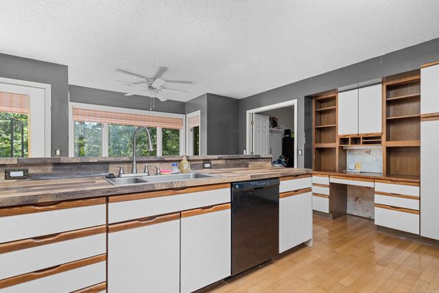 4 Quisto Circle, Hot Springs Village, AR 71909