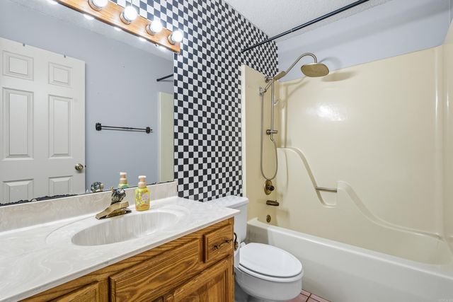 4 Quisto Circle, Hot Springs Village, AR 71909