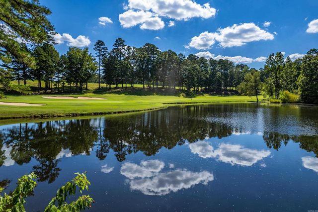 4 Quisto Circle, Hot Springs Village, AR 71909