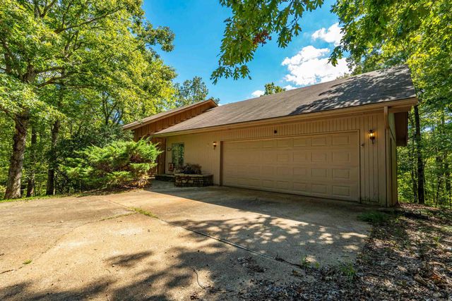 4 Quisto Circle, Hot Springs Village, AR 71909