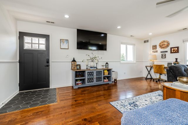 13512 Dewey Street, Cedar Lake, IN 46303