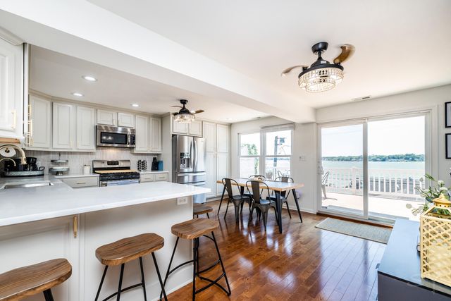 13512 Dewey Street, Cedar Lake, IN 46303