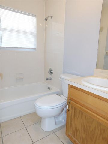 801 NW 3RD AVENUE B, Gainesville, FL 32601