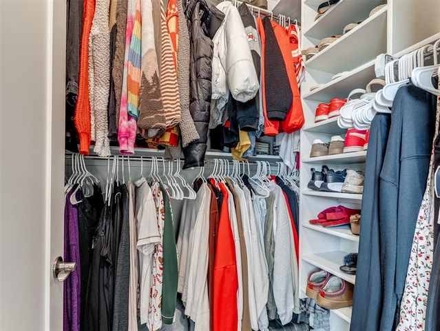 10713 NW 18th Street, Yukon, OK 73099