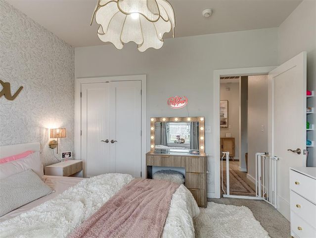 10713 NW 18th Street, Yukon, OK 73099