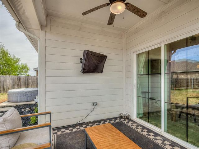 10713 NW 18th Street, Yukon, OK 73099