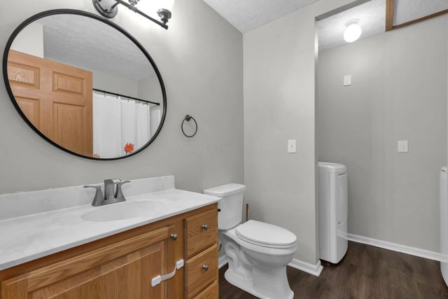 185 Groveport Pike, 1B, Canal Winchester, OH 43110