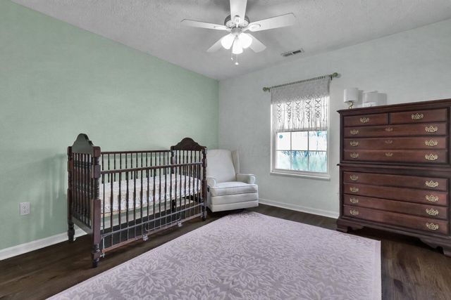 185 Groveport Pike, 1B, Canal Winchester, OH 43110