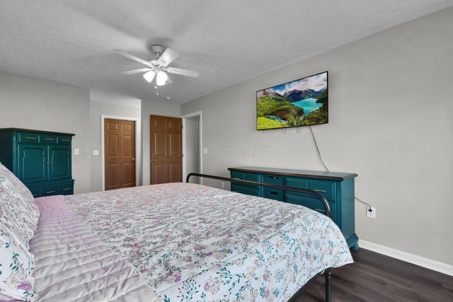 185 Groveport Pike, 1B, Canal Winchester, OH 43110