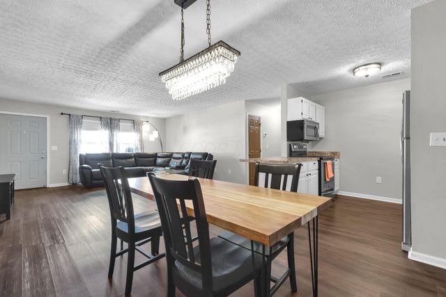 185 Groveport Pike, 1B, Canal Winchester, OH 43110