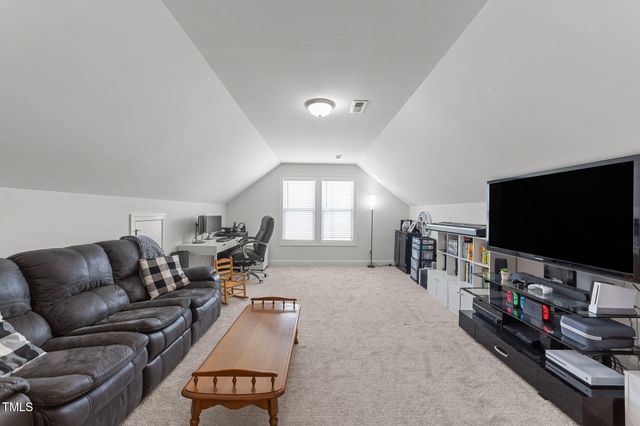 76 Shadybrook Drive, Benson, NC 27504