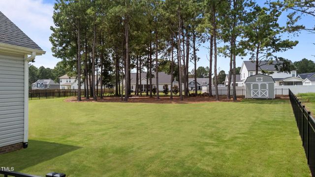 76 Shadybrook Drive, Benson, NC 27504