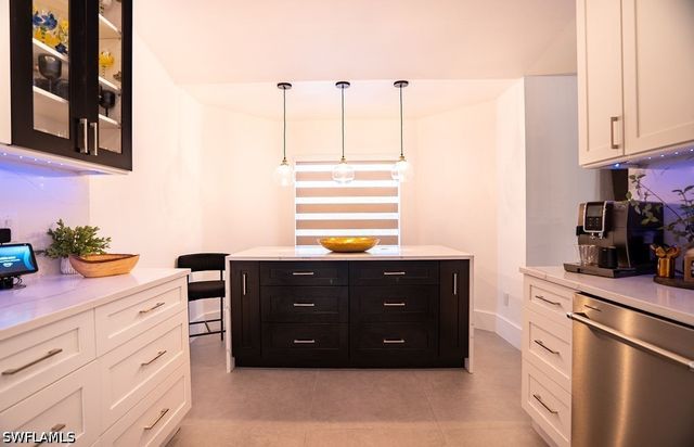 19 NW 13th PL, Cape Coral, FL 33993