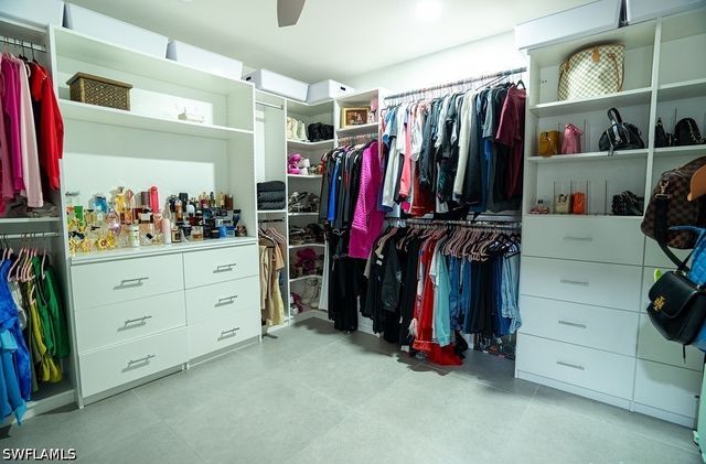 19 NW 13th PL, Cape Coral, FL 33993