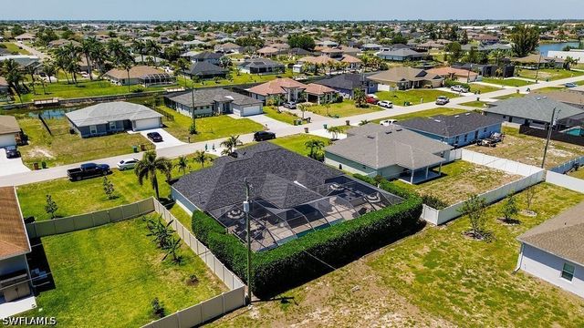 19 NW 13th PL, Cape Coral, FL 33993