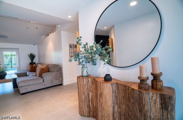 19 NW 13th PL, Cape Coral, FL 33993