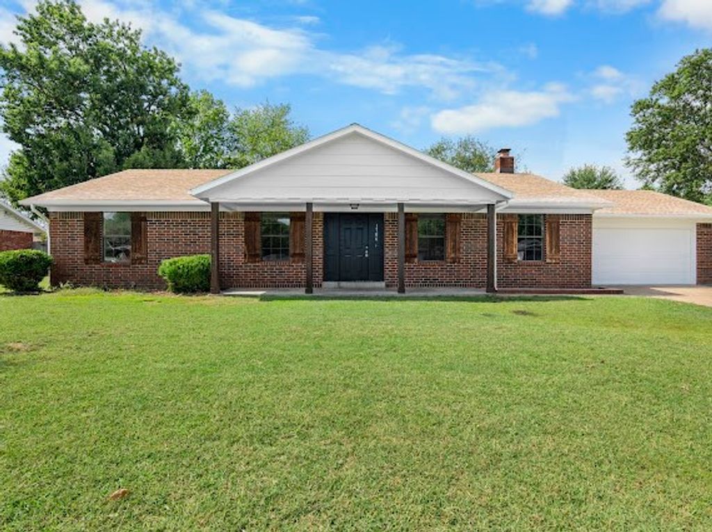 1706 Jean Street, Springdale, AR 72762