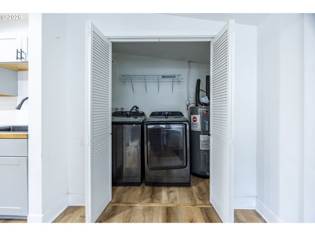 1362 W 11TH Ave, Eugene, OR 97402