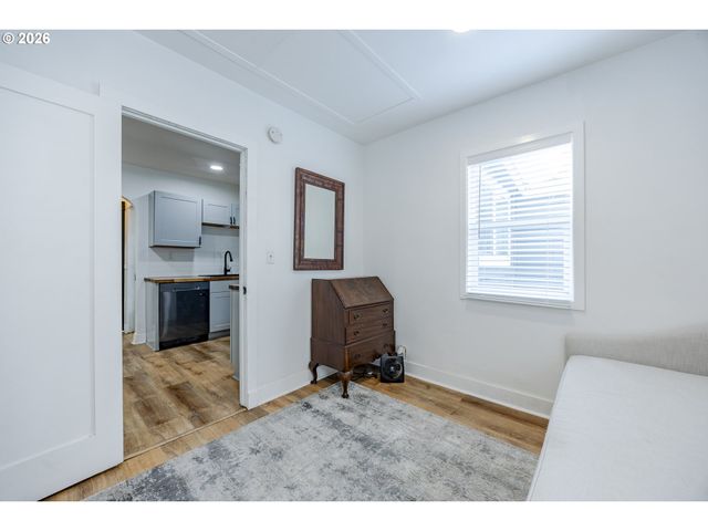 1362 W 11TH Ave, Eugene, OR 97402