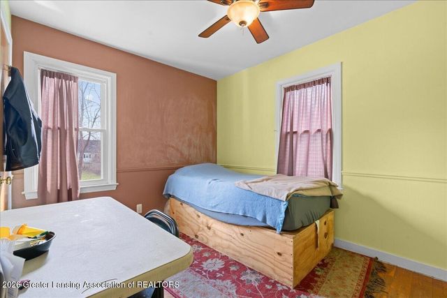 3423 Upton Road, Lansing, MI 48917