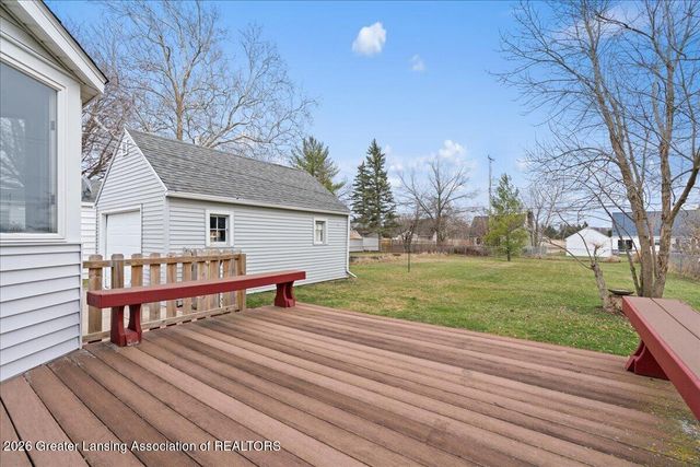 3423 Upton Road, Lansing, MI 48917