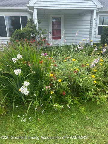 3423 Upton Road, Lansing, MI 48917