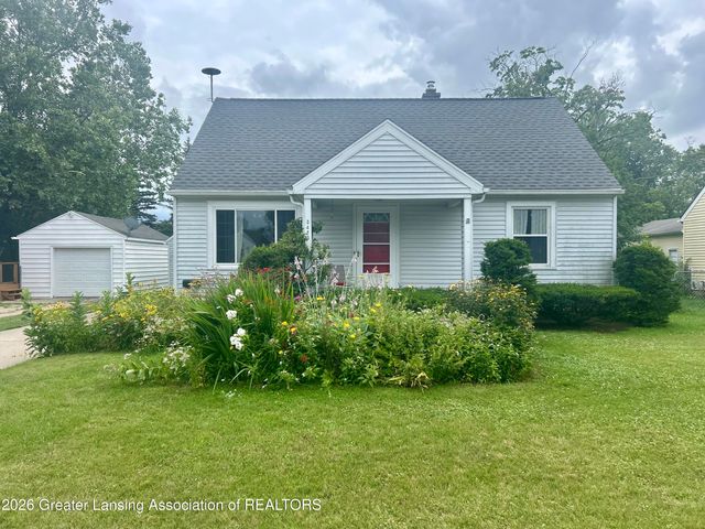 3423 Upton Road, Lansing, MI 48917