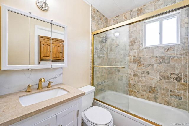 2803 Eagle Avenue, Medford, NY 11763