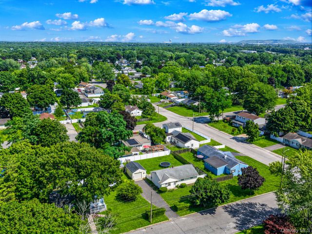 2803 Eagle Avenue, Medford, NY 11763