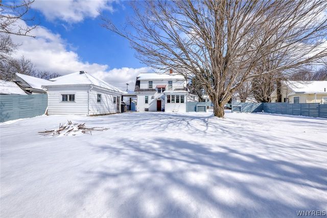 15 3rd Avenue, Franklinville, NY 14737