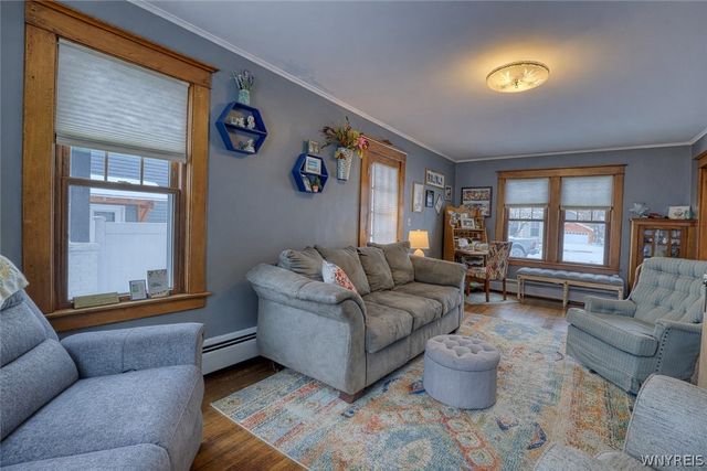 15 3rd Avenue, Franklinville, NY 14737