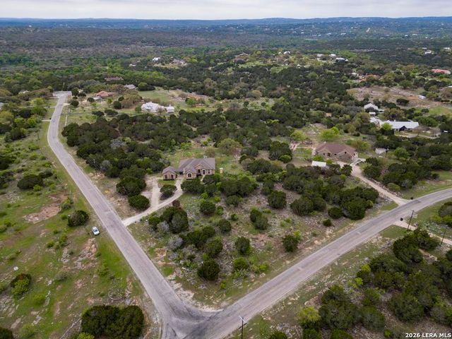 101 SHADY RIDGE DR, Boerne, TX 78006