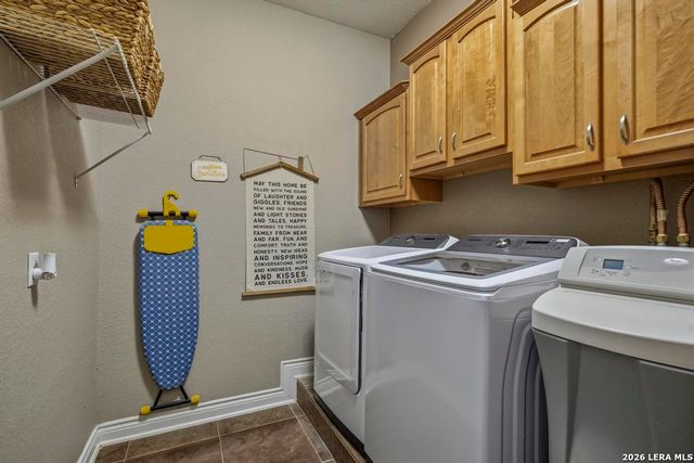 101 SHADY RIDGE DR, Boerne, TX 78006