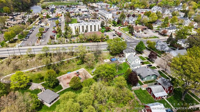 107 S Main Street, Rockford City, MI 49341